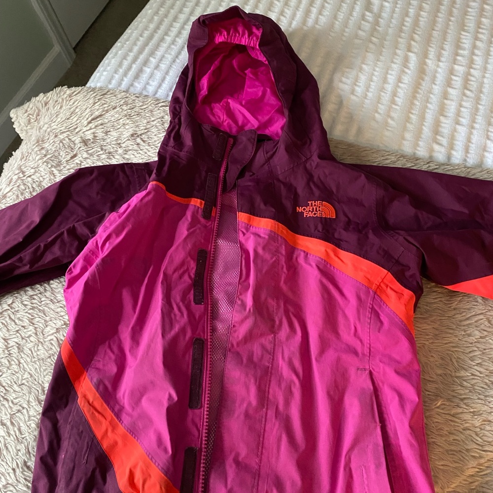 VGUC Girls North Face Hyvent Shell Coat (XS/6)